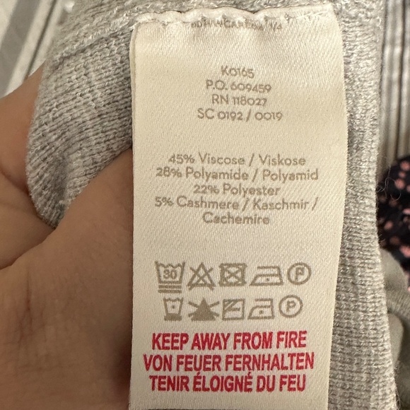 Boden Turtleneck Cowl Size 4 Oversized Lightweight Sweater Grey Gray Pink Trim - Picture 5 of 6